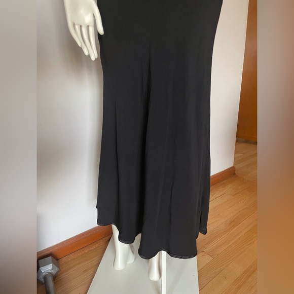 Dress - Picture 13 of 13